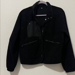 Black Fleece Jacket with Zipper Pockets